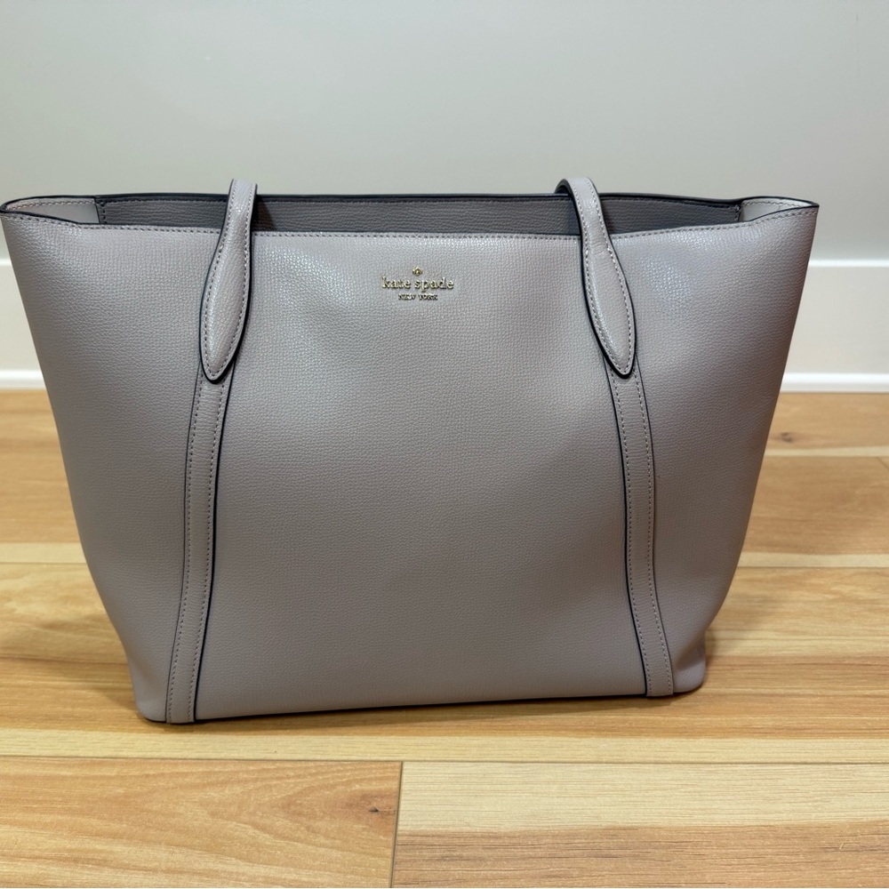 Kate Spade Elegant Taupe Tote